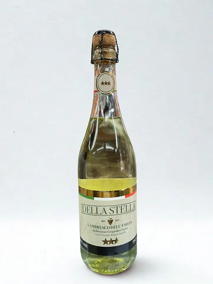 Vinho Lambrusco Dell’Emilia Branco Frisante Suave Della Stella 750ml – Italiano Amabile