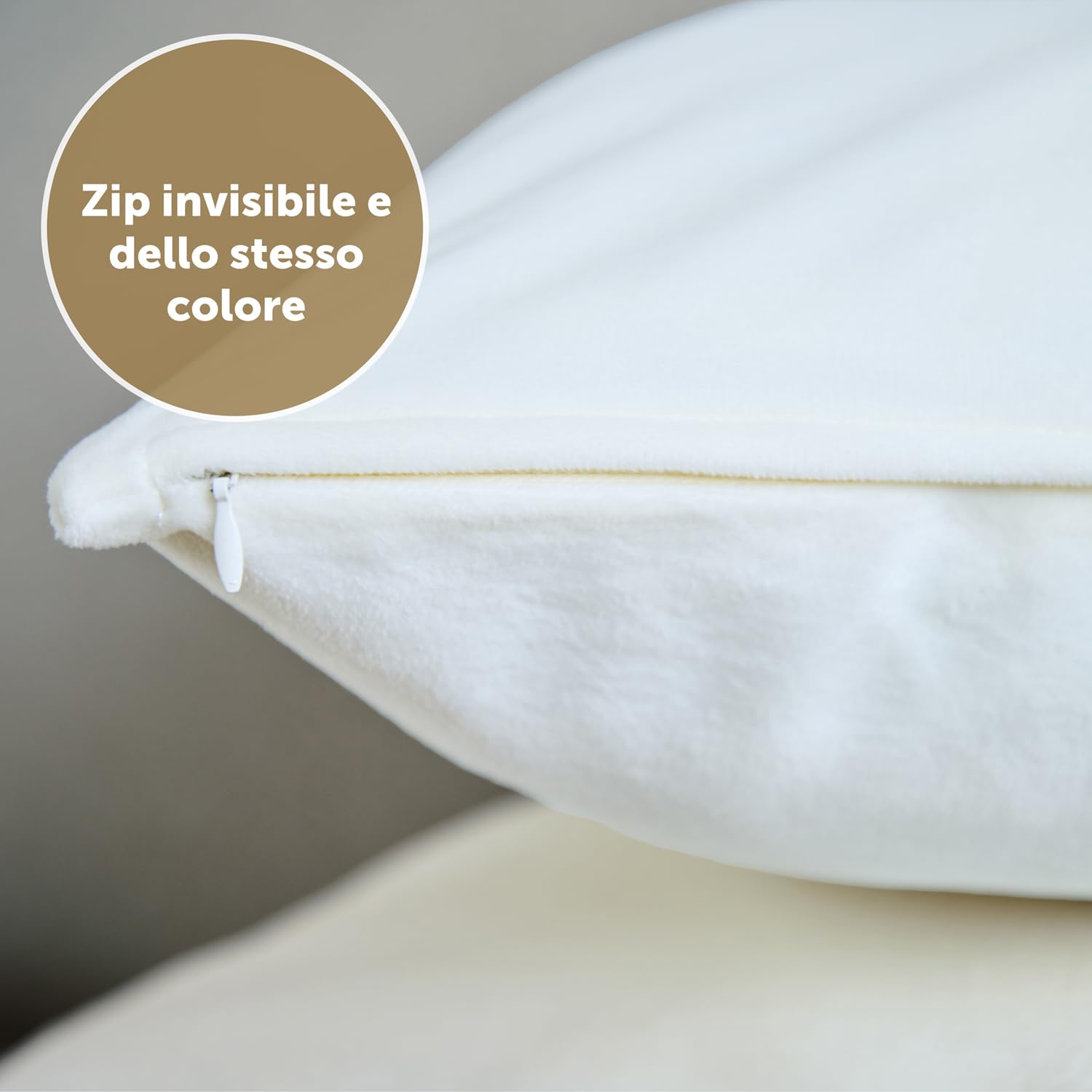 Blumtal Set di 2 Federe Cuscini Divano 60x60 cm in Velluto, con Chiusura Lampo Invisibile, Eleganti Copricuscini Divano in Morbido Velluto,Taglia 60 x 60, Bianco