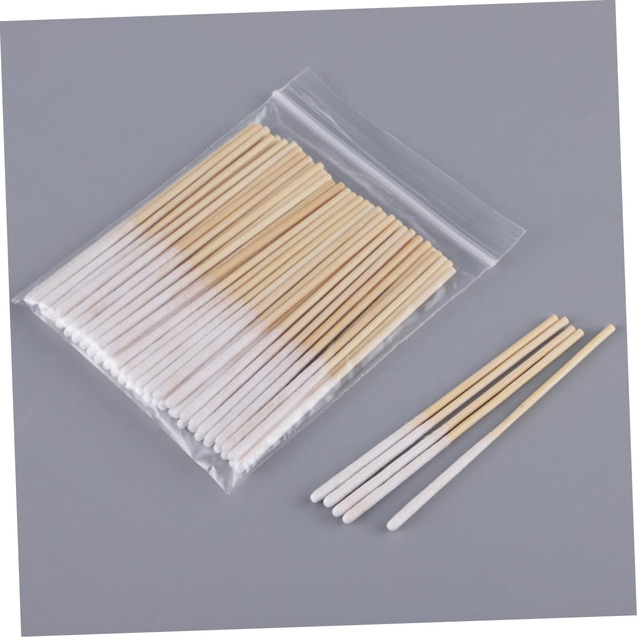 IWOWHERO Long Cotton Swabs for Makeup 100pcs Disposable Cleaning Sticks Perfect for Women