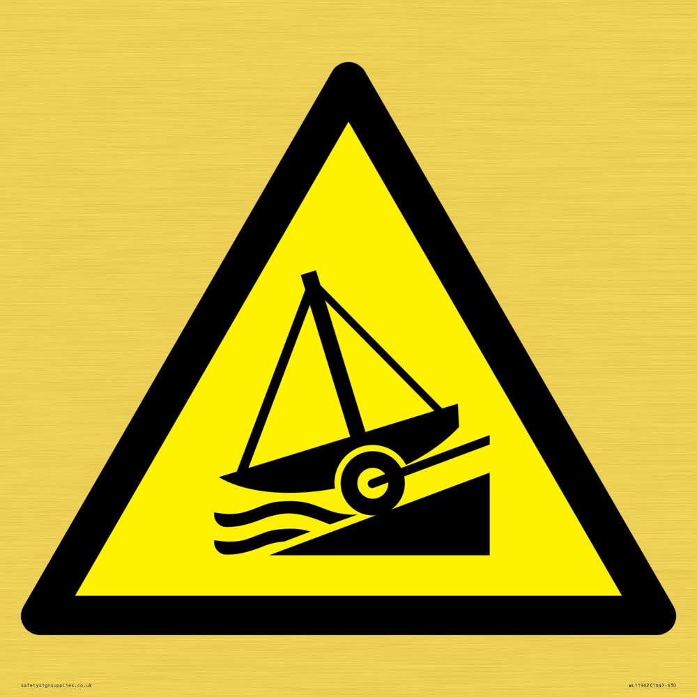 W044 Warning: Slipway Sign - 300x300mm - S30