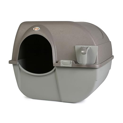 Omega Paw Roll'n Clean Self Cleaning Litter Box Regular