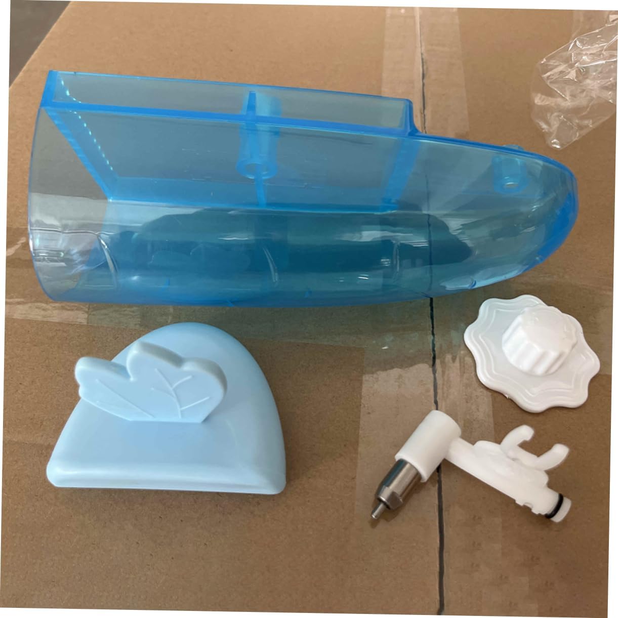 Pet Water Bottle Dispenser Carrot Design Hanging Feeder for Rabbits Guinea Pigs and Pets Non-Slip Easy to Install Durable