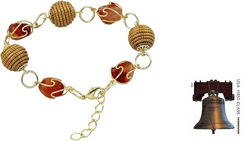 Miniatura 2 de NOVICA Pulsera hecha a mano de ágata de hierba dorada, hecha a mano hecha a mano con fibra natural chapada en latón rojo, materiales de Brasil,