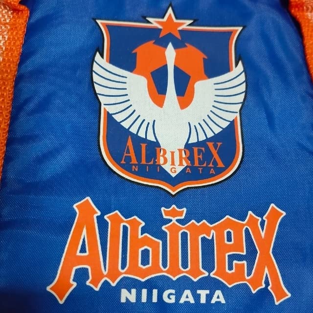 アルビレックス新潟 防風シェルパーカー【ラバーエンブレム