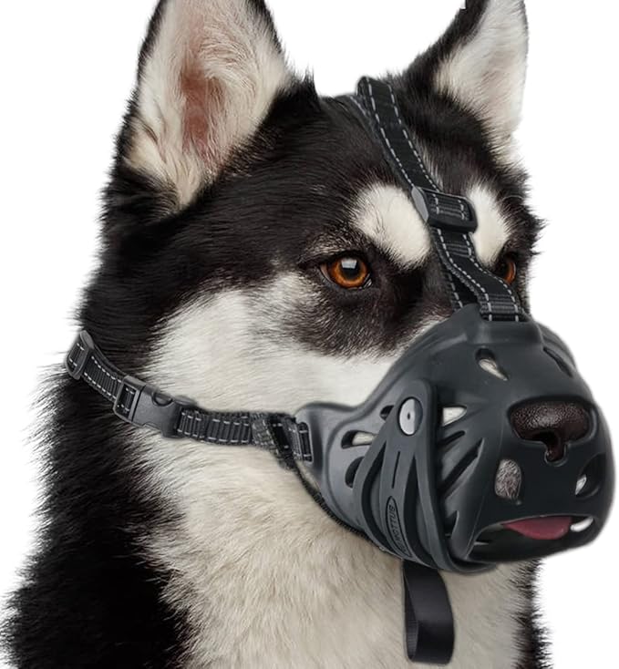 Dog Muzzle with Movable Front Strap for Biting Chewing