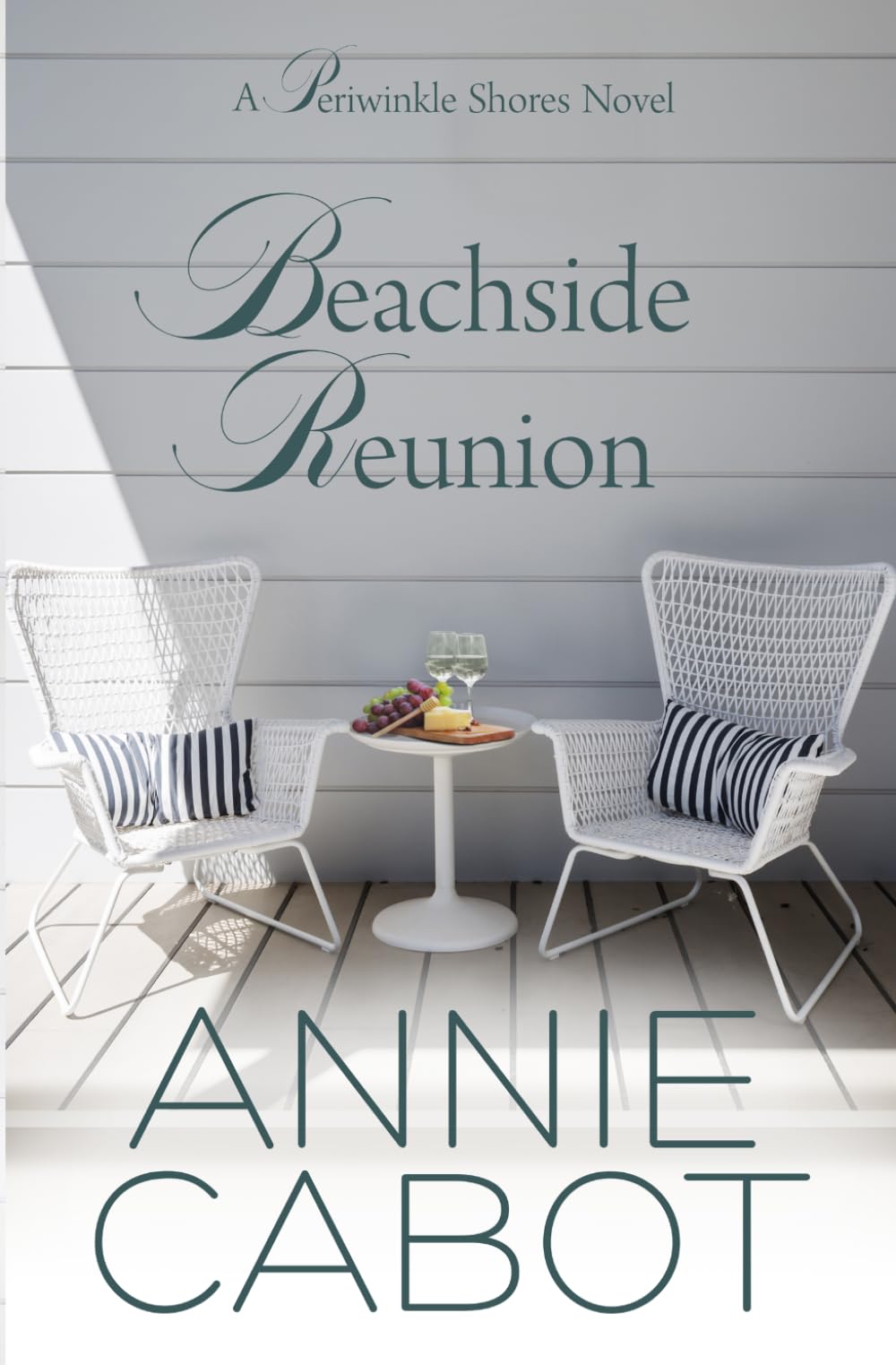 Beachside Reunion (Periwinkle Shores Book 4)