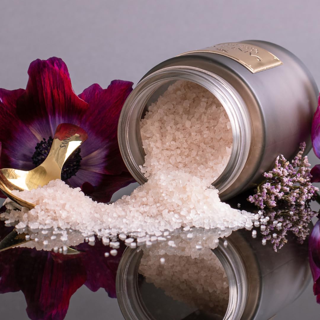 SAINT JANE Badesalz für einen tiefen Schlaf mit Magnesium und Peptiden | Saubere, luxuriöse und blumige Hautpflege (355 ml)