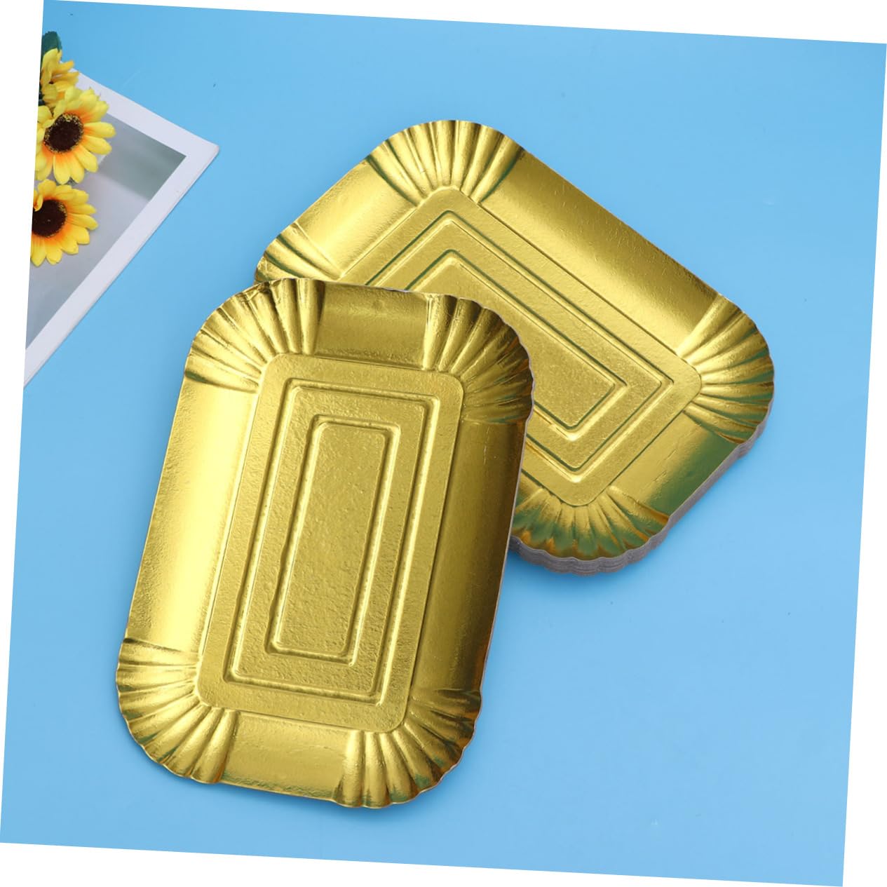 Beaupretty Assiettes Jetables Dorées en Papier Aluminium Design Simple Lot de 10 Pièces pour Vaisselle de Fête et Repas Décoratifs