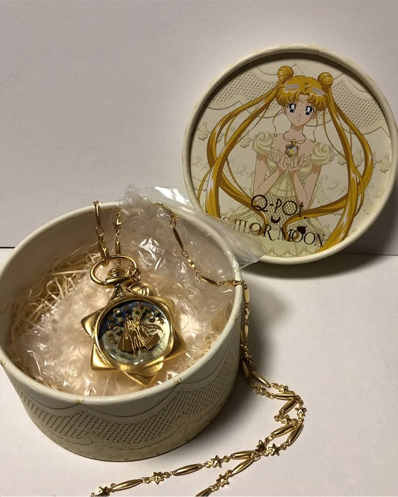 セーラームーン キューポット ムーンフェイズの懐中時計ネックレス Amazon.co.jp: セーラームーン Q-pot キューポット ムーン