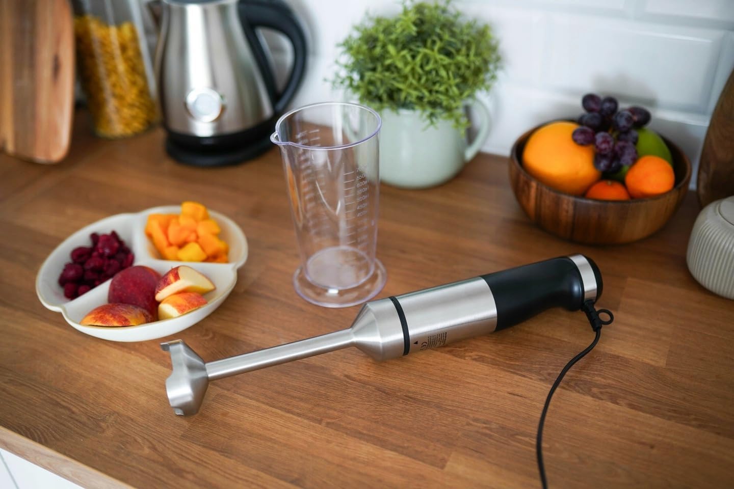 BlendPlus Stabmixer 3in1 – 1500W Hochleistungsmixer mit Edelstahlklingen, Zerkleinerer, Schneebesen & 600ml Messbecher – Stufenlose Geschwindigkeit & Turbo-Funktion – Edelstahl/Schwarz