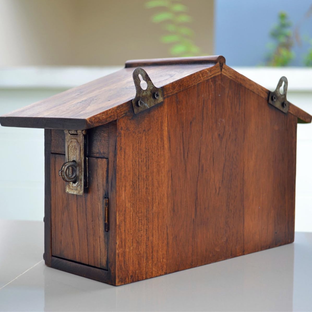 Buzón de Madera Resistente Lluvia Forma de Casa para Exteriores, Creativo y Fácil de Instalar, Adecuado para Hogar y Empresa