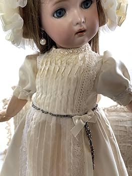 アンティークビスクドール ドレス&ボンネット アンティークビスクドール ドレス&ボンネット Amazon | ビスク