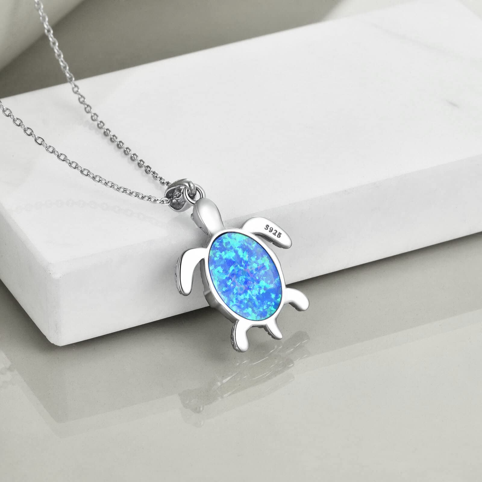 JERWLI Collar con brújula de ópalo azul, tortugas marinas para mujer, plata de ley, joyas para tortugas, collares de playa para niñas, amantes de los animales, regalos, Plata esterlina