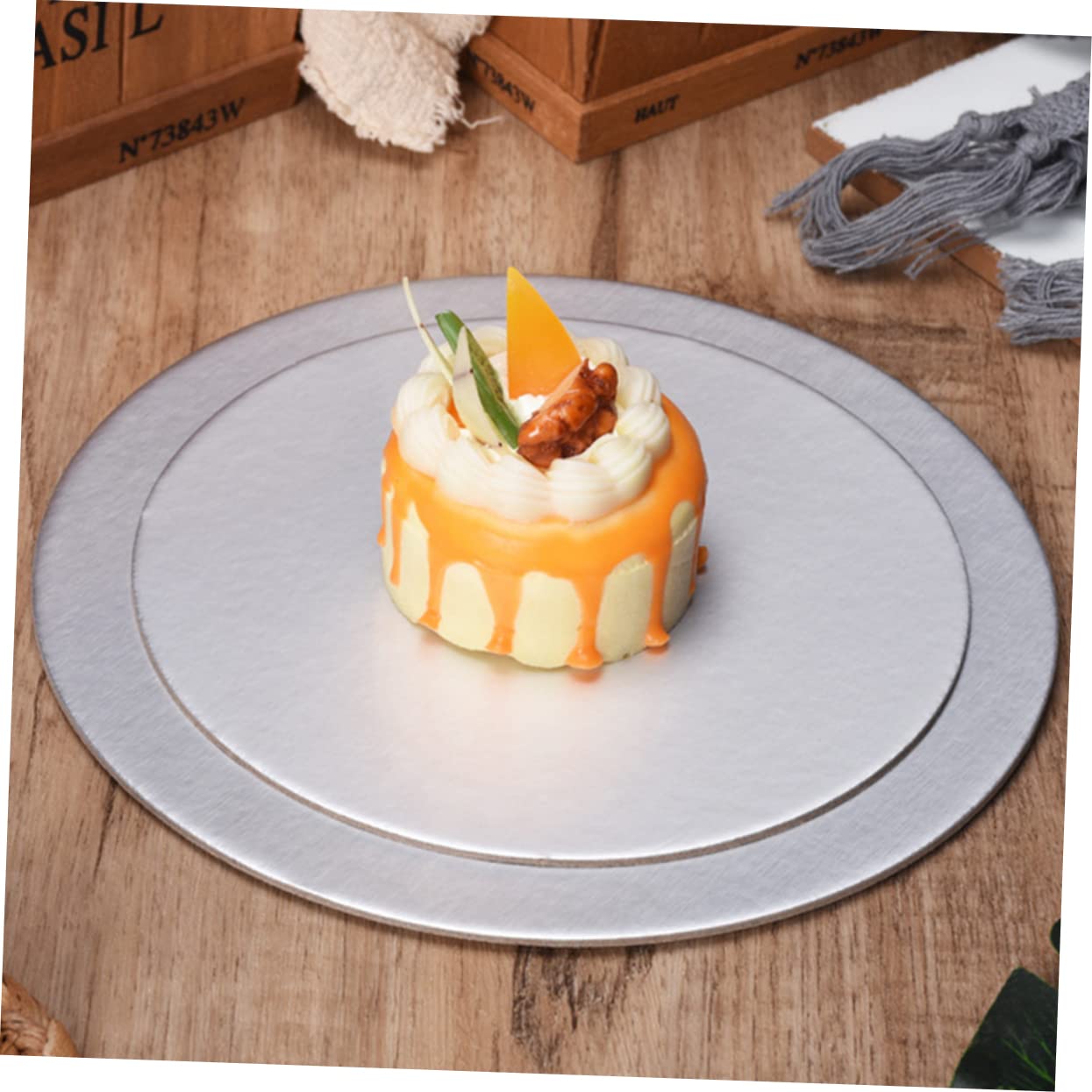 Cabilock 24pcs Mousse Cake Mat Mousse Cake Plate Round Cake Circles Serving Cake Circles Plates Cake Boards Small Cake Disc Cake Board Rounds Wedding Decor Cake Base Boards Paper Jam Silver