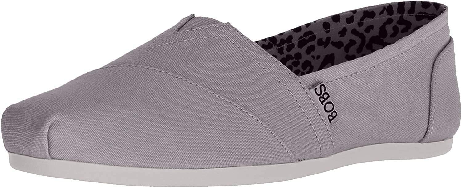Skechers Bobs Plush - Peace & Love womens Ballet Flat