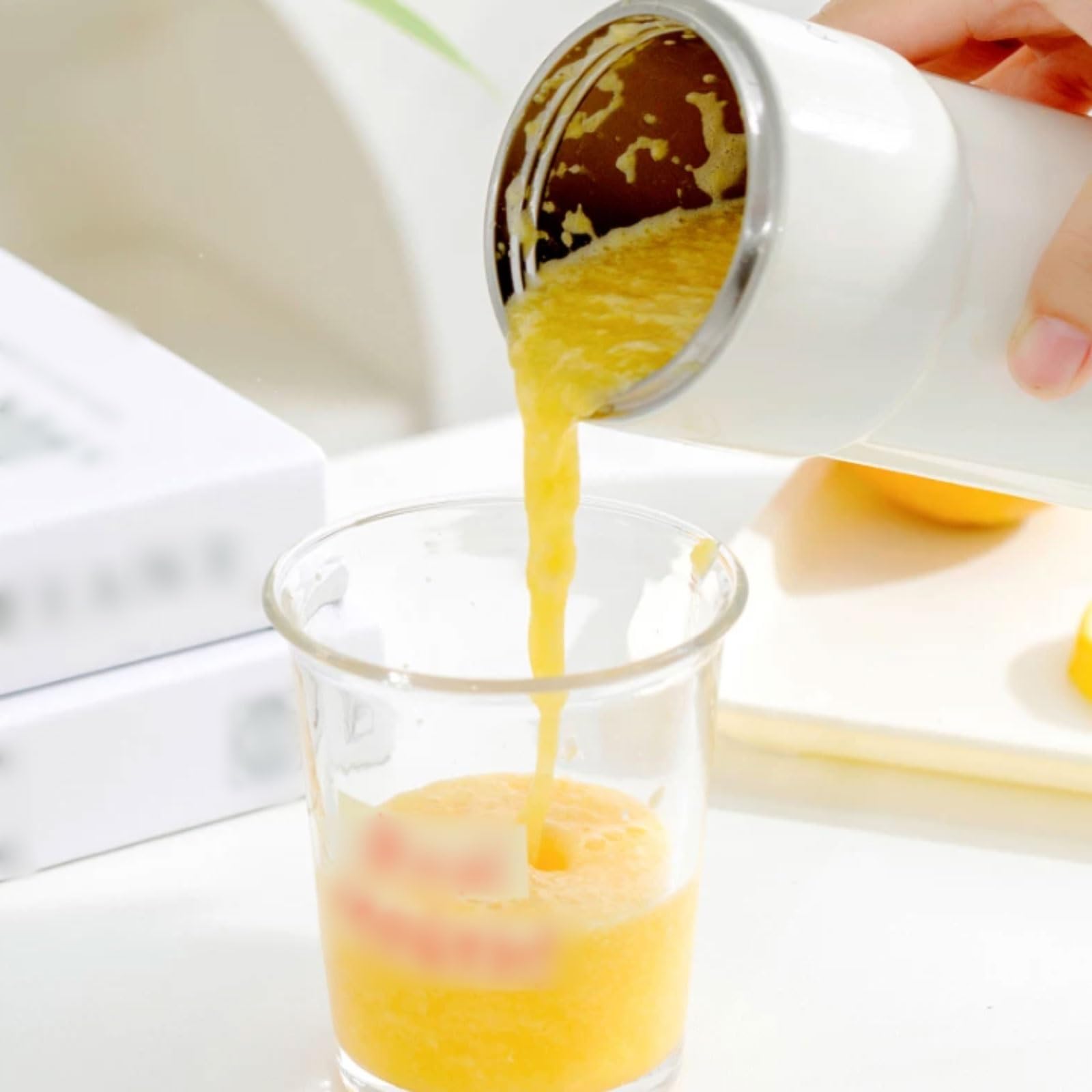 Inalámbrico Licuadora portátil de plástico con tapa for beber directamente, exprimidor portátil recargable for batidos y batidos, 400ml/14oz alta eficiencia