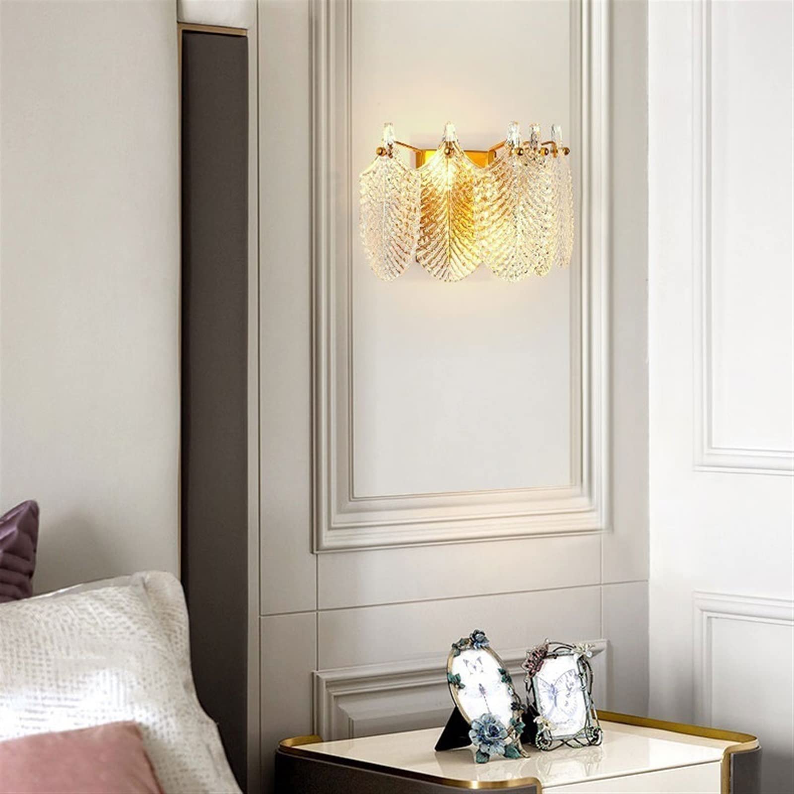 Applique da parete Lampada da parete sul comodino della camera da letto Lampada decorativa for corridoio in cristallo di lusso a luce francese Lampada decorativa moderna Lampada da parete