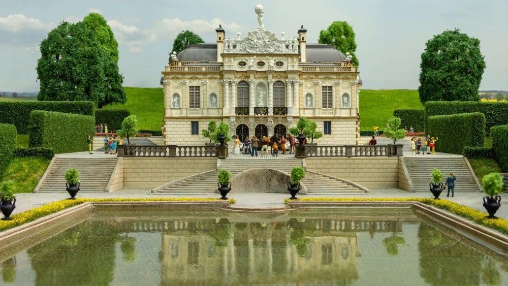 66991 H0 Schloss Linderhof