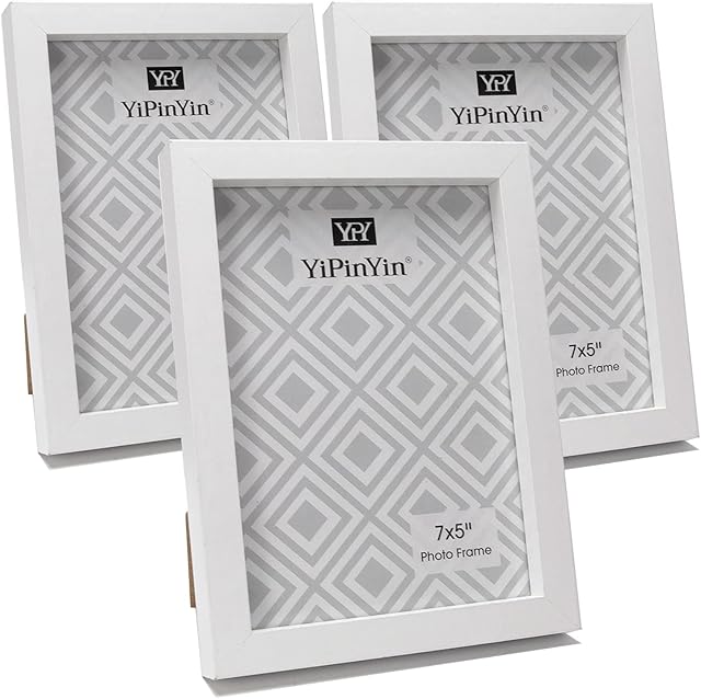 7 x 5 Inch Photo Frames Set Of 3,White Boxed Garllery Picture Frames 5×7 3 Pack With Glass Window for Tabletop or Wallmounted