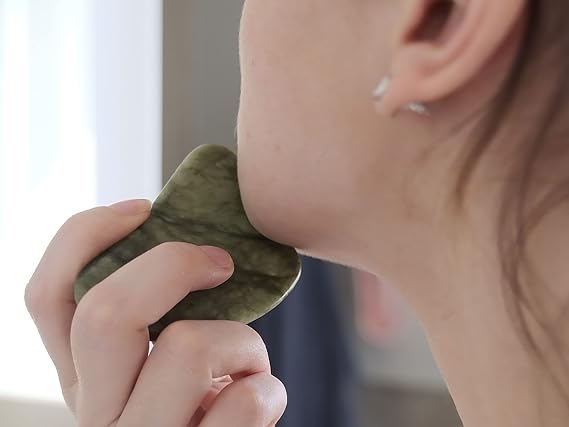 Beper C301ABE101 Jade Roller & Gua Sha Massager on Gua Sha Jade Stone, Face and Body Massager, Relaxing, Modeling and Aging