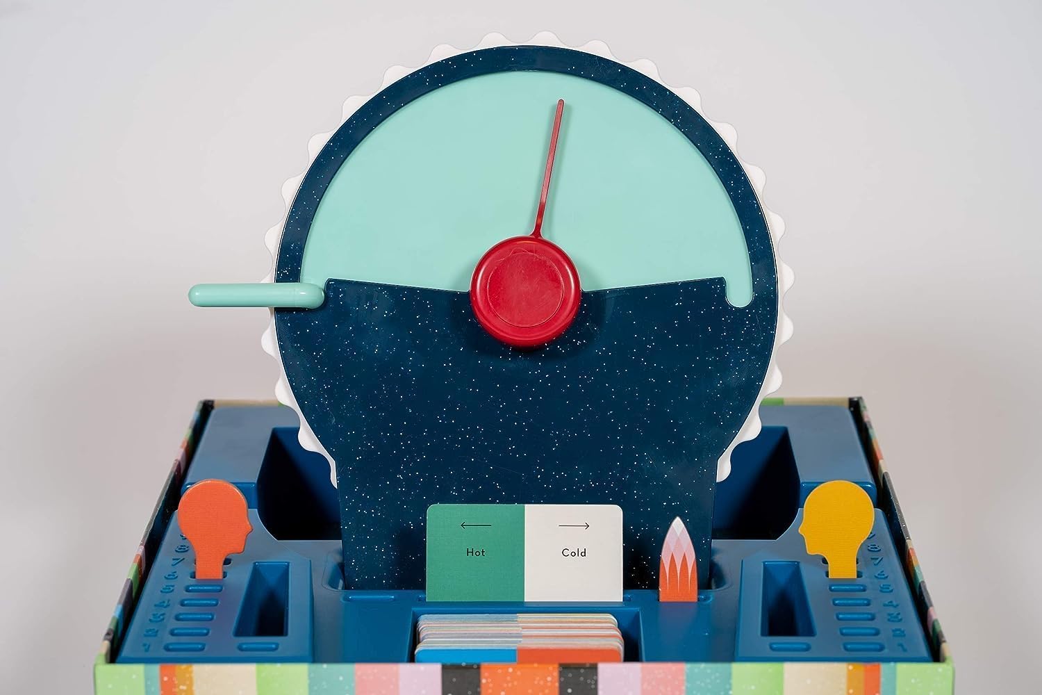 Wavelengt Board Game: The Mind Reading Party Game - 2