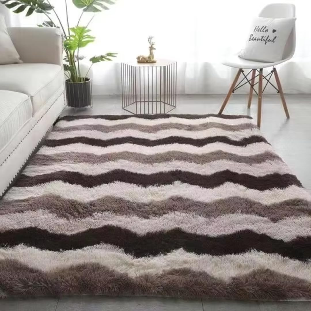 Pluszowy dywan odpowiedni do salonu, biały, miękki, puszysty dywan do sypialni, łazienki, gruba mata podłogowa, dekoracja pokoju młodzieżowego (140 x 200 cm, 55 x 78 cali, paski kawowe)