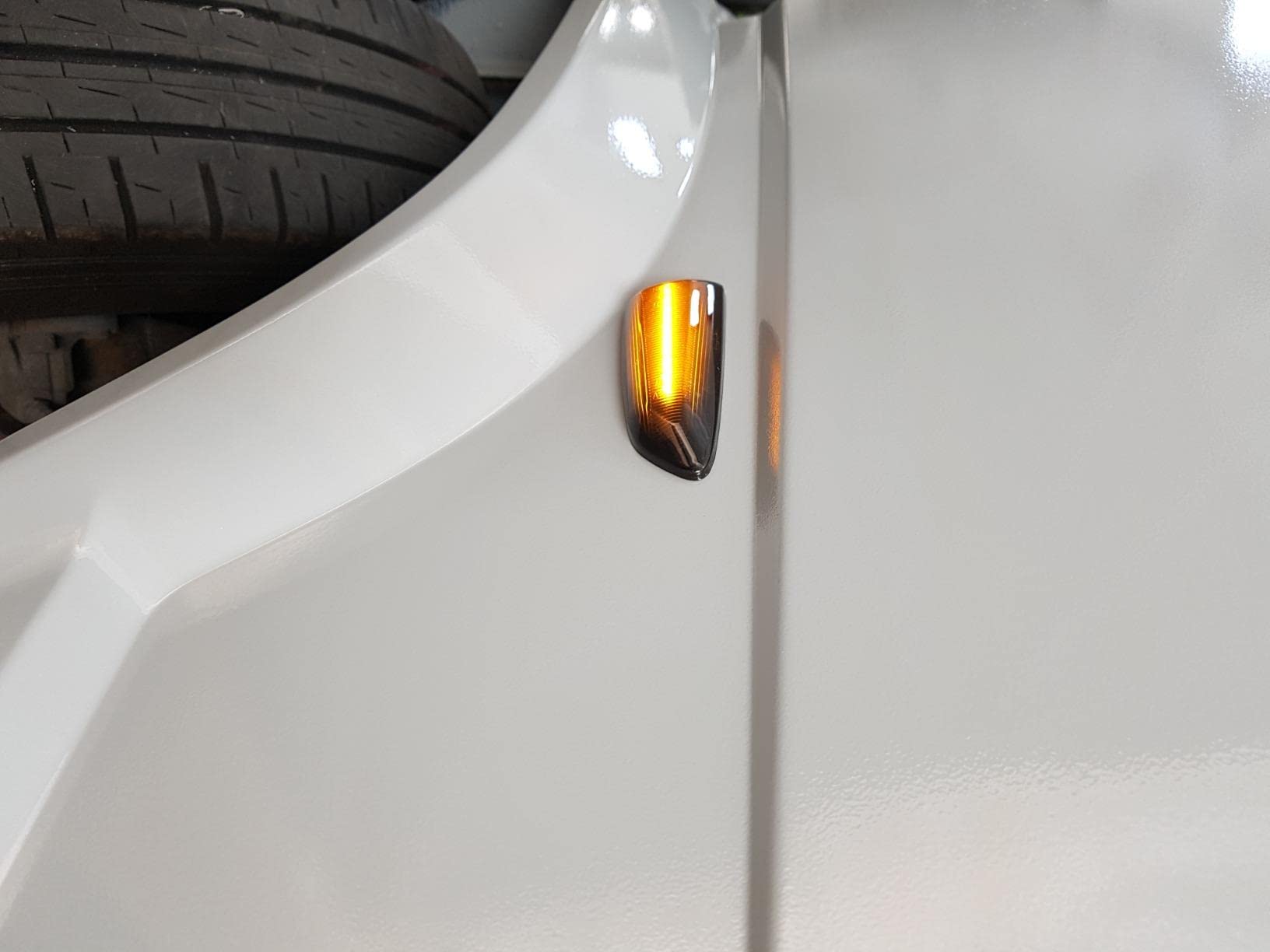 Frecce Laterale Dinamico a LED per Vauxhall Astra K Astra J Zafira C Insignia B Grandland X, Indicatore di Direzione Laterale 2 Pezzi Nero