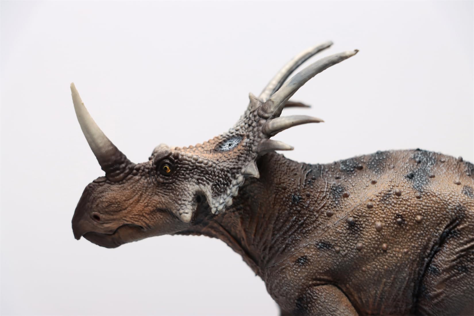 AMITD HLG Studio - Statuetta di dinosauro in scala 1:35, da collezione, decorazione per la casa, regalo (marrone)