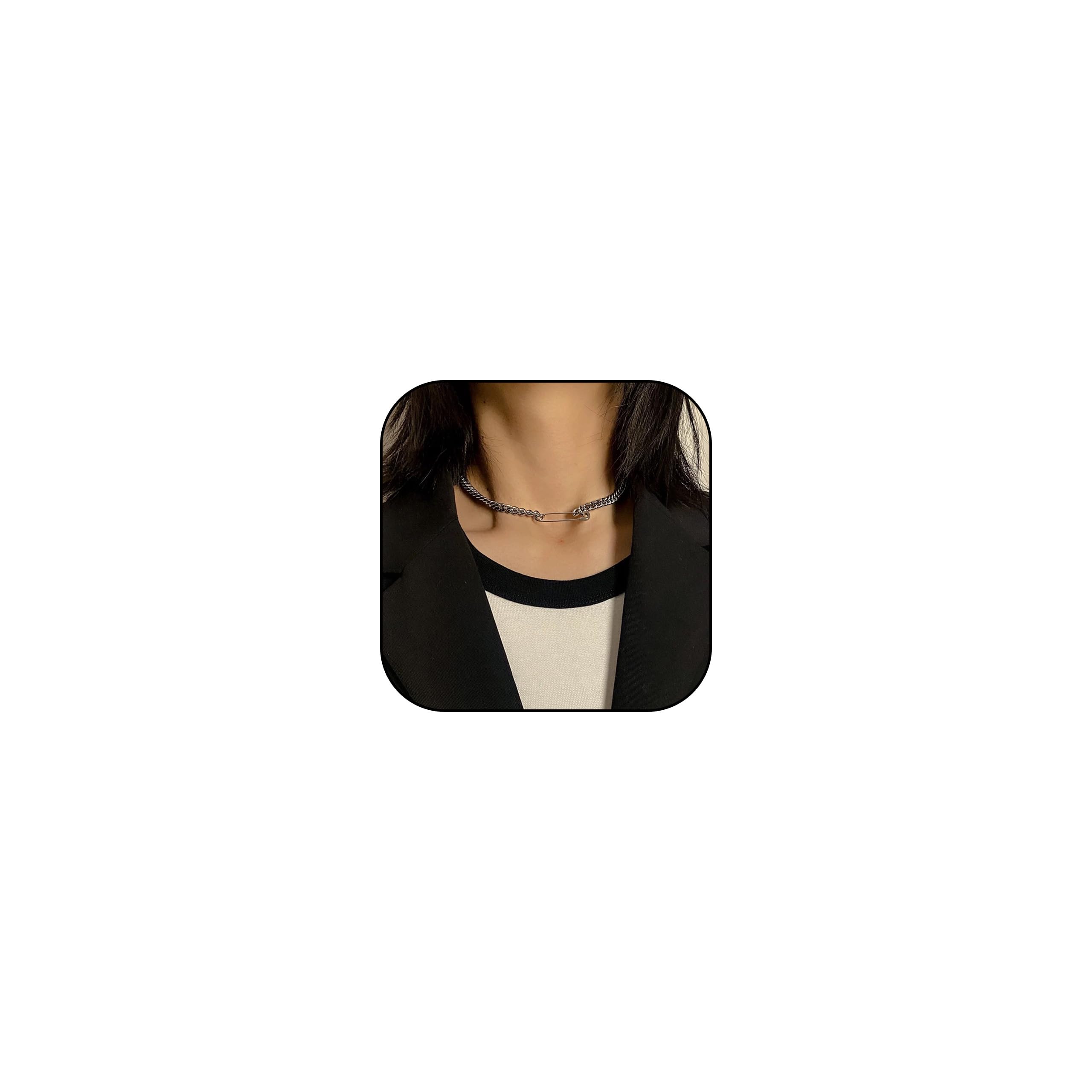 Choistily Safety Pin Necklace Dainty Gold Necklace for Women Trendy Safety Pins with Heart Charm Paperclip Necklace for Women Safety Gifts for Women