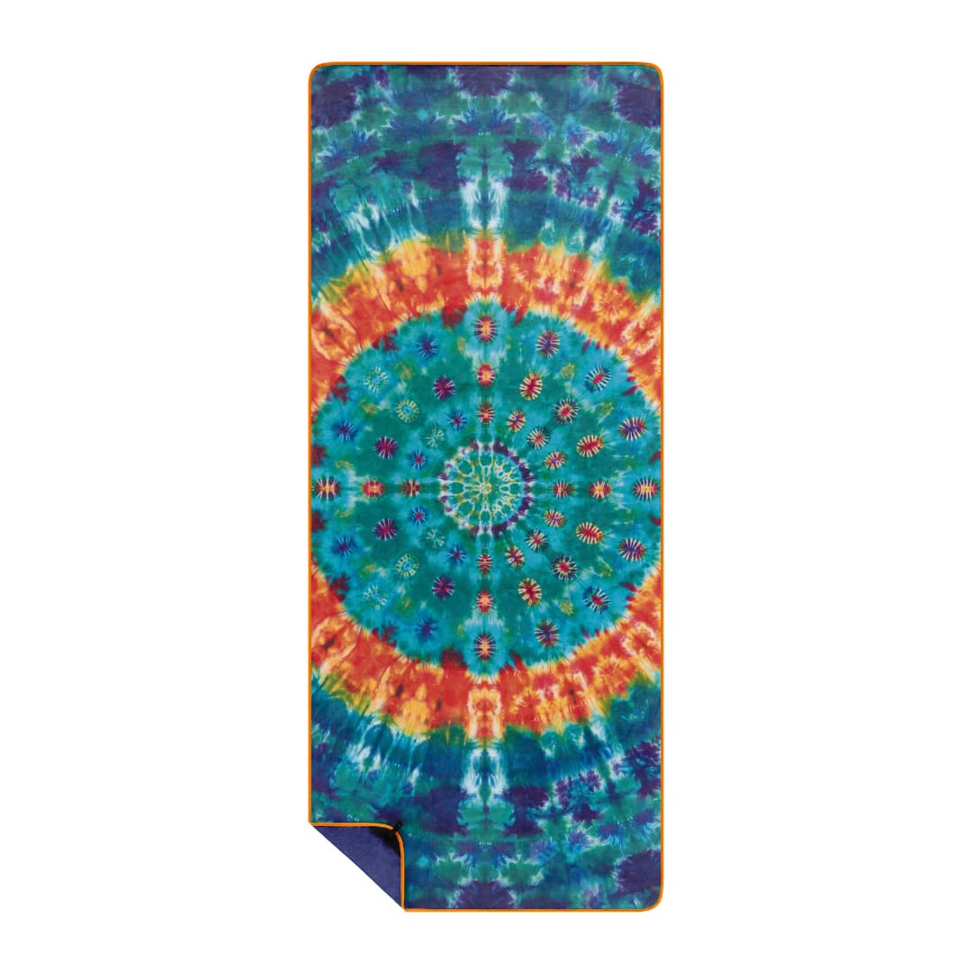 Amazon.com: Rumpl Everywhere Towel | Outdoor Quick Dry Towel for Hiking,  Camping, Traveling, Beach Trips | 29.5 x 72 | Blazing Gaia : Sports u0026  Outdoors