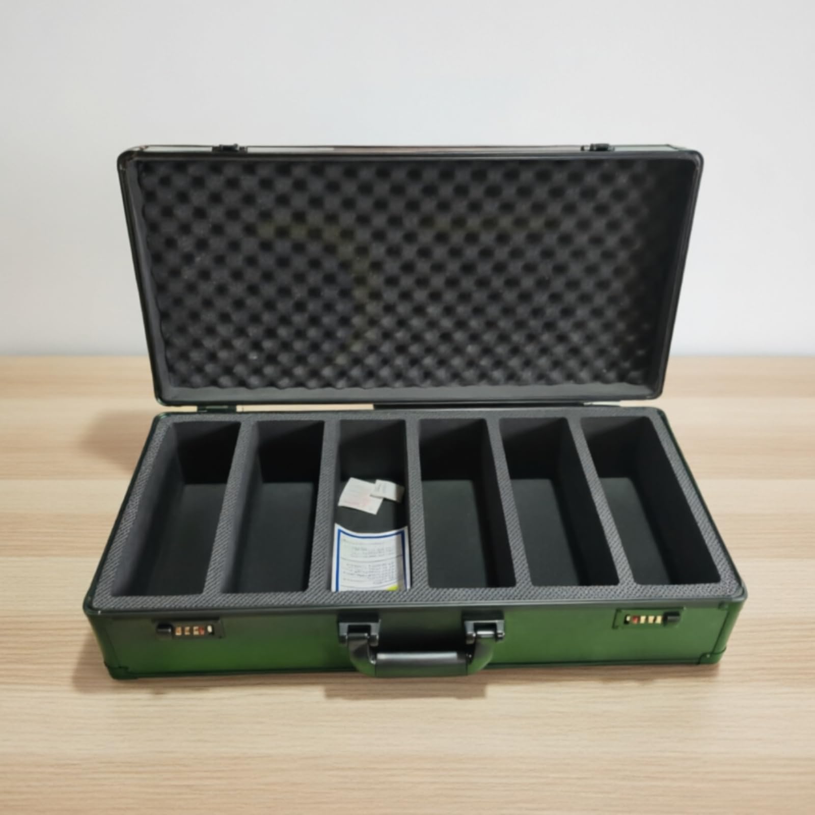 predolo Kartenaufbewahrungskoffer Sammelkarten Box Etui Koffer Hülle mit Hartem Schutzgehäuse Und Trennfächern Gegen Stöße Staub Druck für Transport, 6 Kartenfächer Mit Zahlenschloss