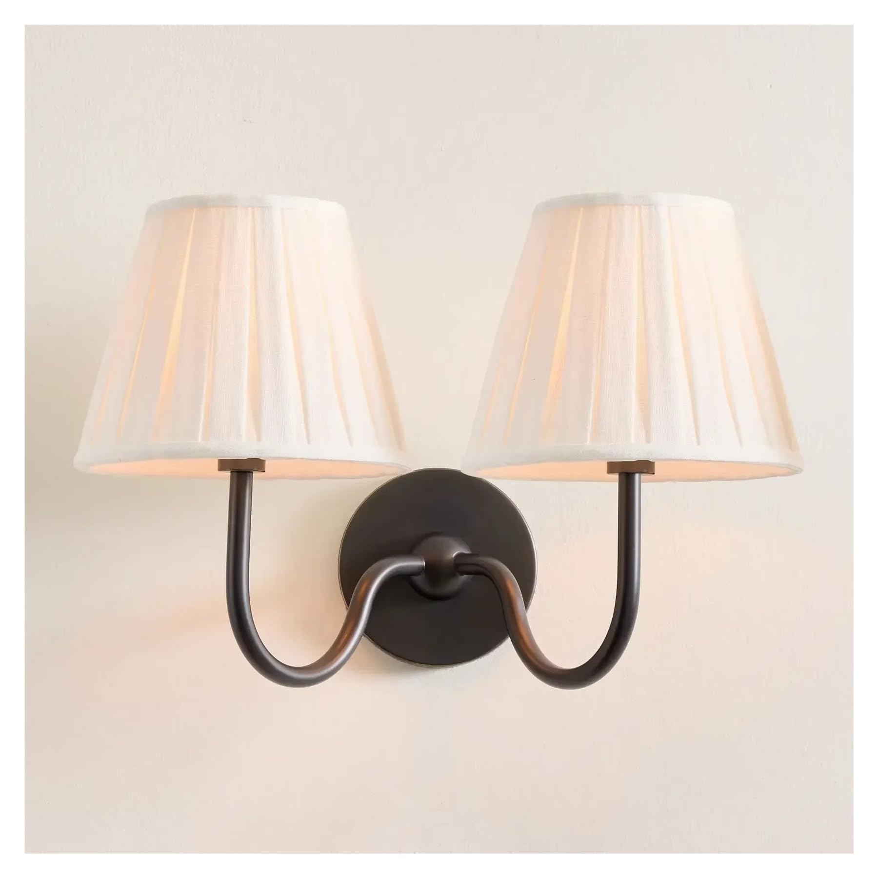 Applique murale rétro double tête en cuivre pour éclairer un miroir