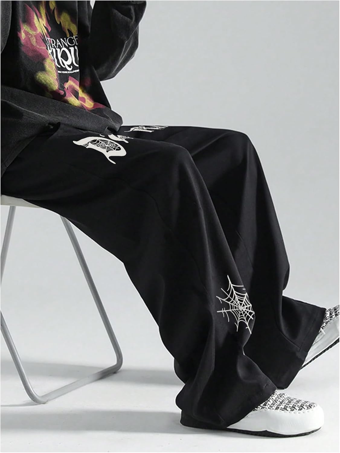 GORGLITTER Men's Y2K Graphic Baggy Sweatpants Drawstring Waist Wide Leg Jogger Pants Streetwear with Pockets - Image 5