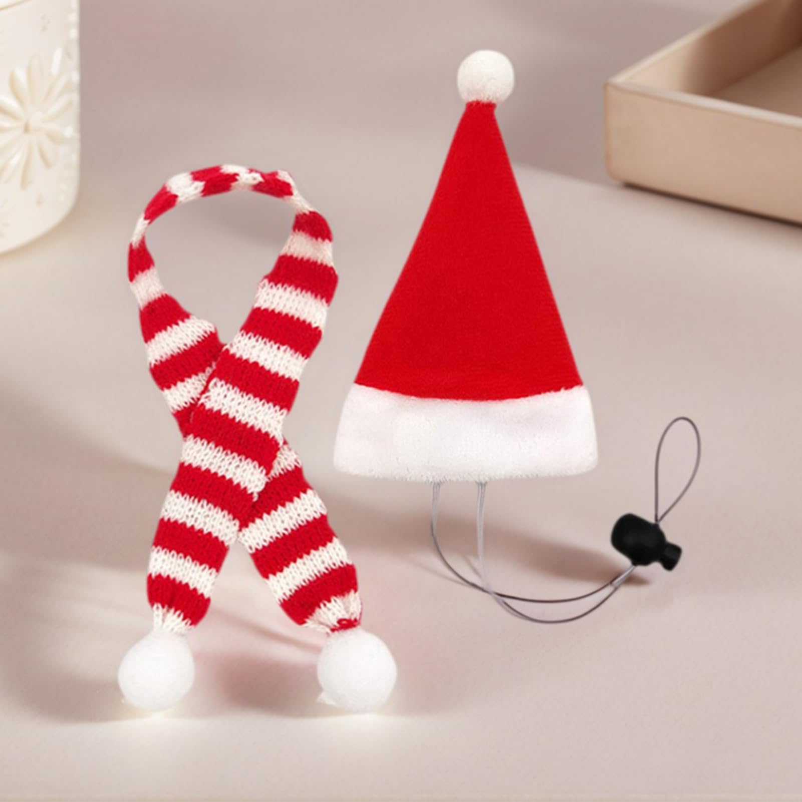 Huhn-Outfits, Weihnachtsmann-Thema, kleine Tier-Weihnachtsmütze mit verstellbarem Kinnriemen, für Henne, Hamster, Kaninchen, Kätzchen, Welpen, Eidechsen, Bauernhof-Dekoration