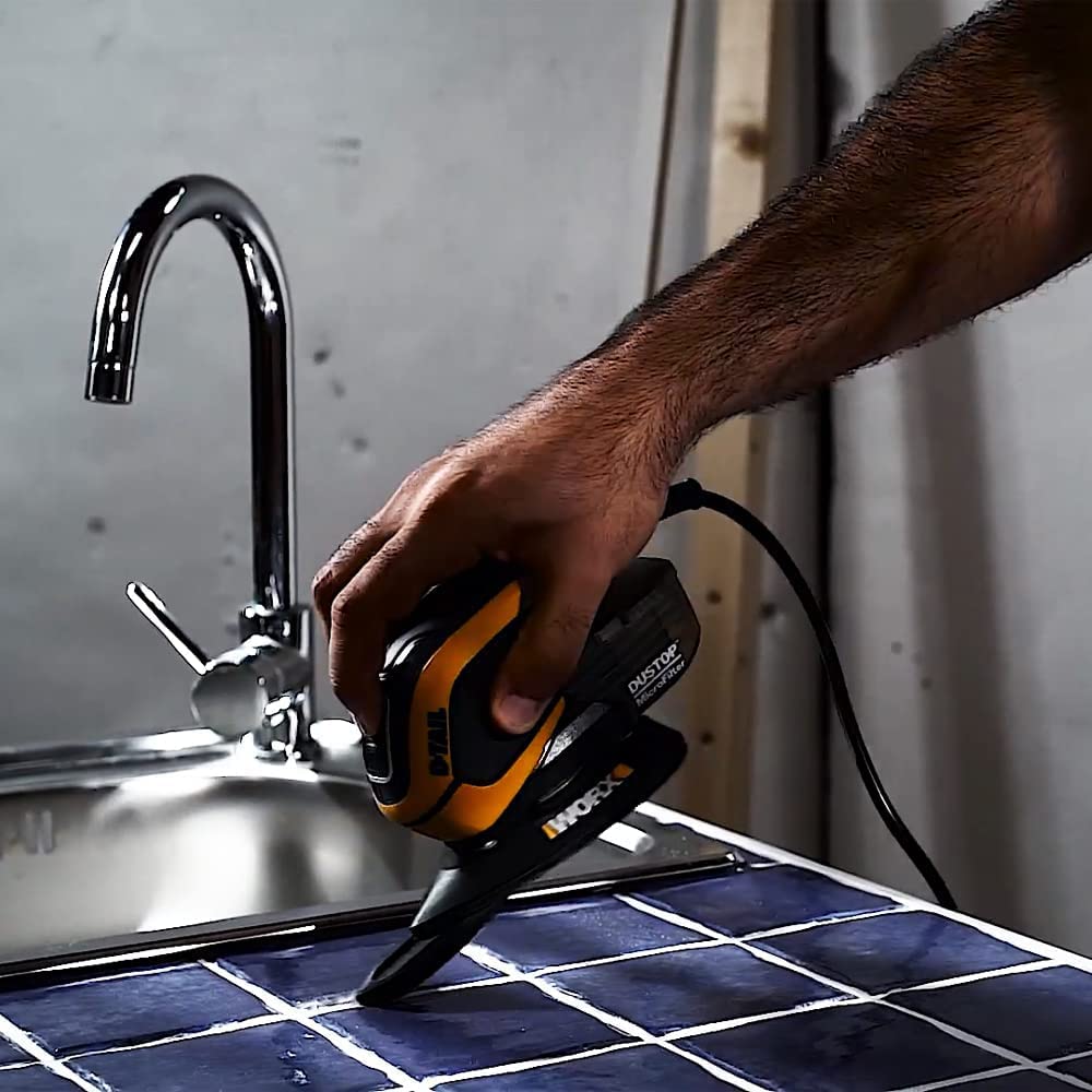WORX Ponceuse Delta Multifonction 65W WX648, Enlèvement de Matière Elevé sur le Bois, Système de Fixation Rapide de l'Abrasif, Système Anti Poussière, Confortable, Livré Avec Accessoires
