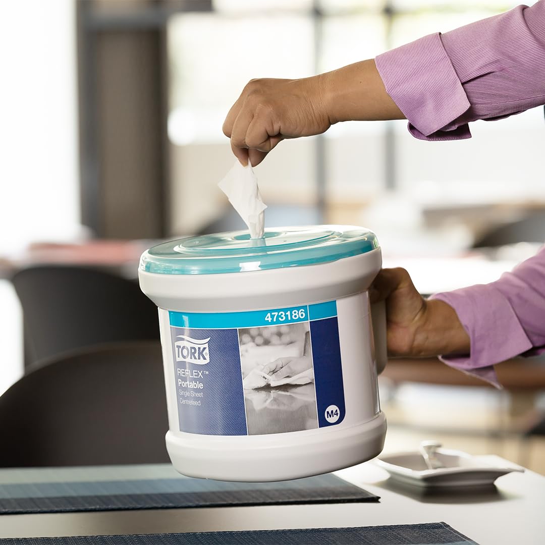 Tork Reflex Portable Starter Pack Toalla de papel de alimentación central y dispensadorBlancoo y turquesa M4, diseño robusto, 1 paquete, 473186 + recambio de papel de limpieza (1 unidad)