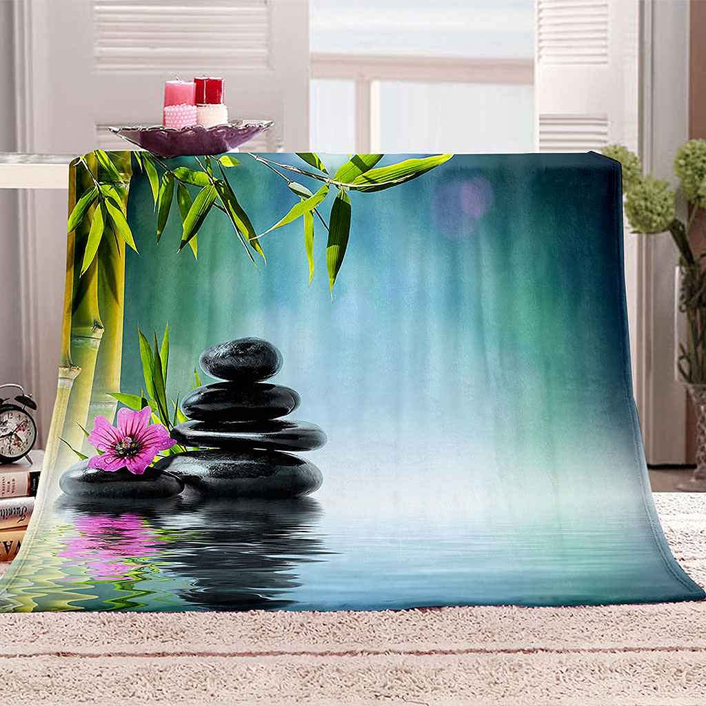Couverture microfibre douce 150x200 motif galets noirs confort toutes saisons