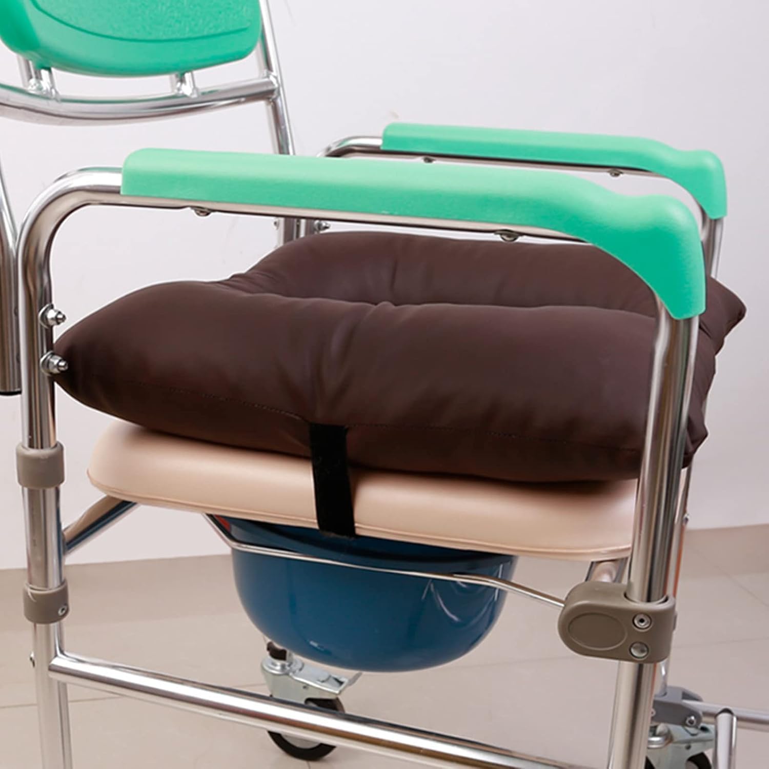 Cojín antiescaras, almohada de dona para aliviar el dolor, almohadilla de cadera para silla de ruedas, oficina en casa o silla de inodoro, apoyo cómodo para la recuperación de hemorroides, color
