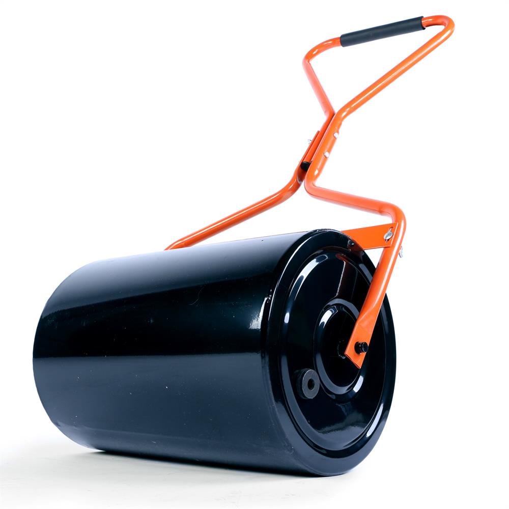 FUXTEC Lawn Roller GW30 in use