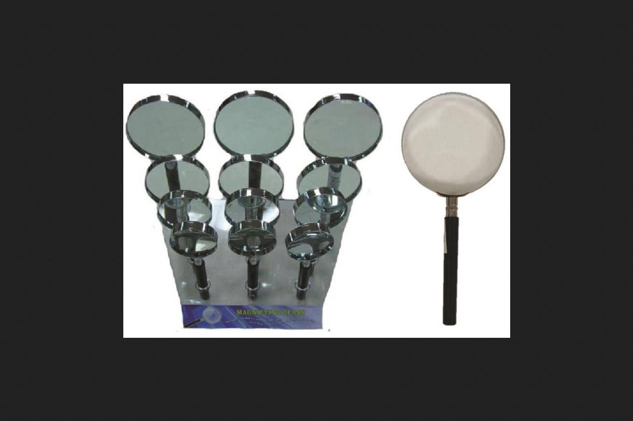 Diamond Visions Round 5 Times Magnifier 3 in. W