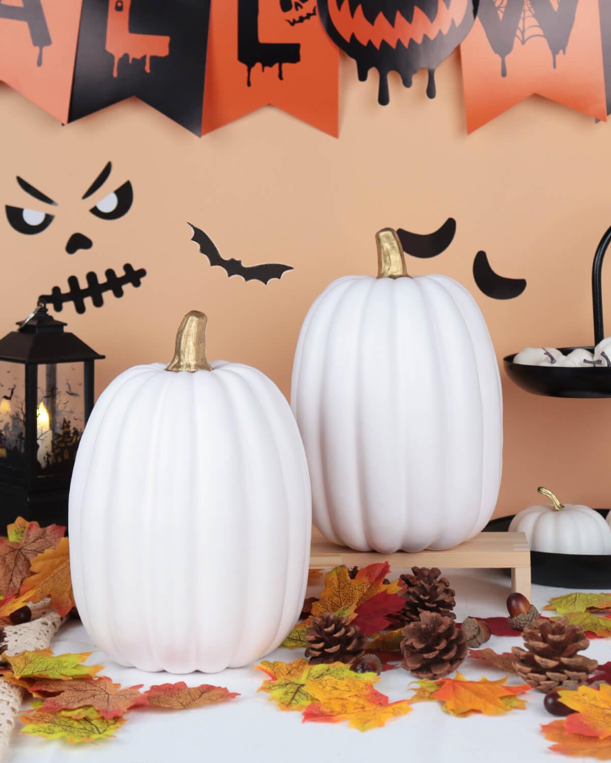 vensovo Calabazas blancas grandes de 8.5 pulgadas para decorar, 2 calabazas decorativas de espuma grande para decoración de otoño, calabazas artificiales pintables, perfectas para decoración de