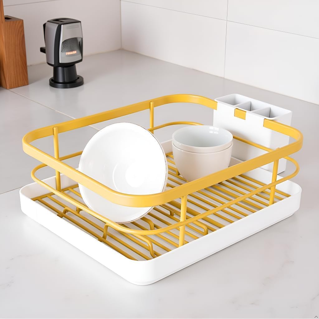 Kitchen Dish Drying Rack with Drainer Tray, Stainless Steel Dishes Drainer with Utensil Holder, Multifunctional Kitchen Utensil Holder Removable Plastic Drainer Tray for Dishes, Knives, Spoons (Gold)