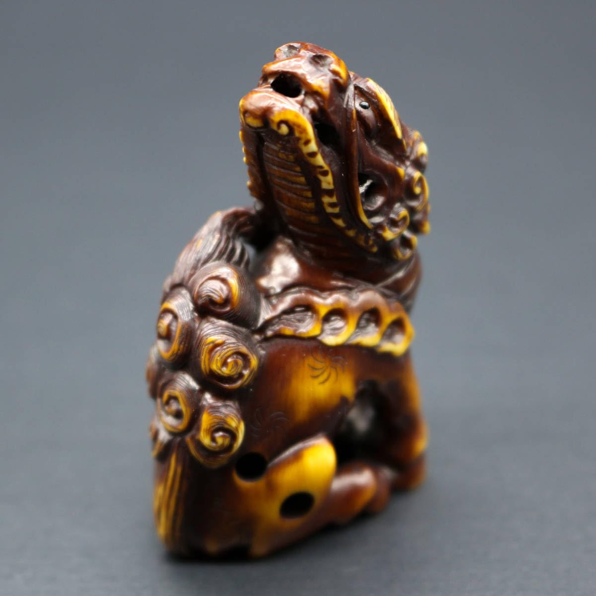 No.7 天然素材 時代物 根付け 提物 総重量25.2g 桃】提げ物：古銅玉 