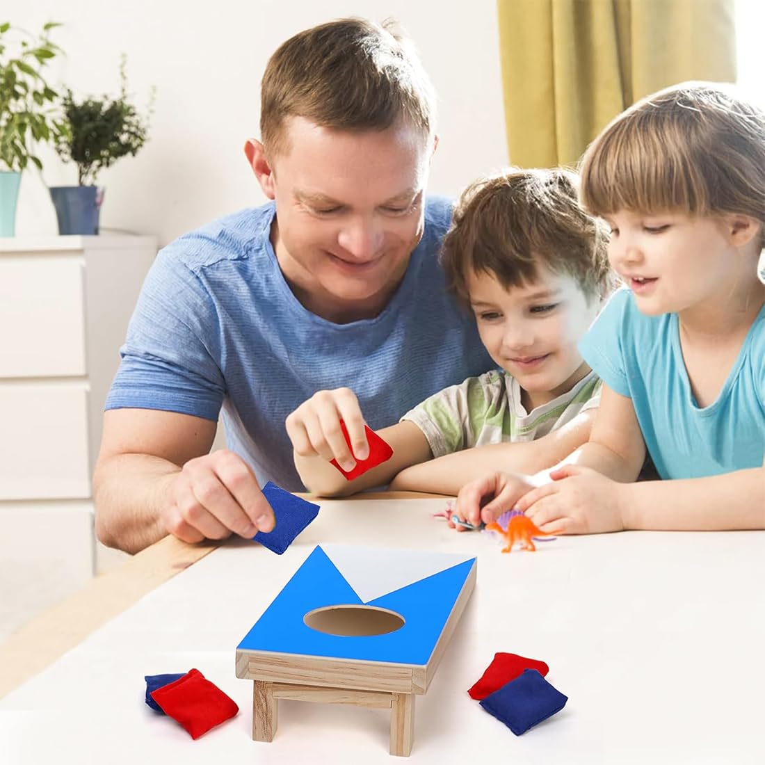 Cornhole Set, Bean Bag Wurfspiel,sackloch spiel,cornhole spiel outdoor, 2 Holzbretter mit ausklappbaren Beinen, Sandsäckchen, Outdoor spiele Geschicklichkeitsspiel für Garten, Strand, Freizeit