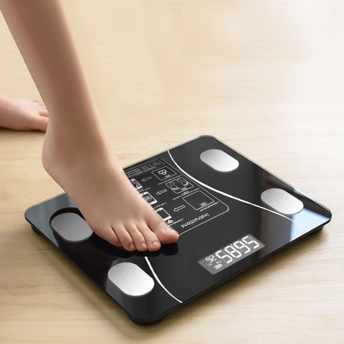 VALICLUD USB Waage Digitale Haushaltswaage Schwarz mit Smartem Gewichtsmesssystem und 79 Funktionsdatenanzeige aus Abs und Glas Tragbar bis 180kg für Personen
