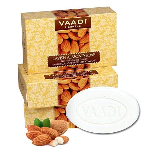 Vaadi Herbals Jabón en barra de aceite de almendras con extractos de miel y aloe vera, jabón de hierbas hecho a mano con aceites esenciales 100%
