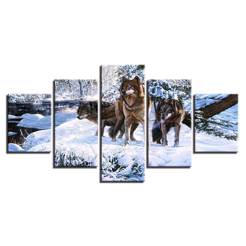 Toile murale rouge snow animals HD pour dynamiser la décoration d'un salon terne