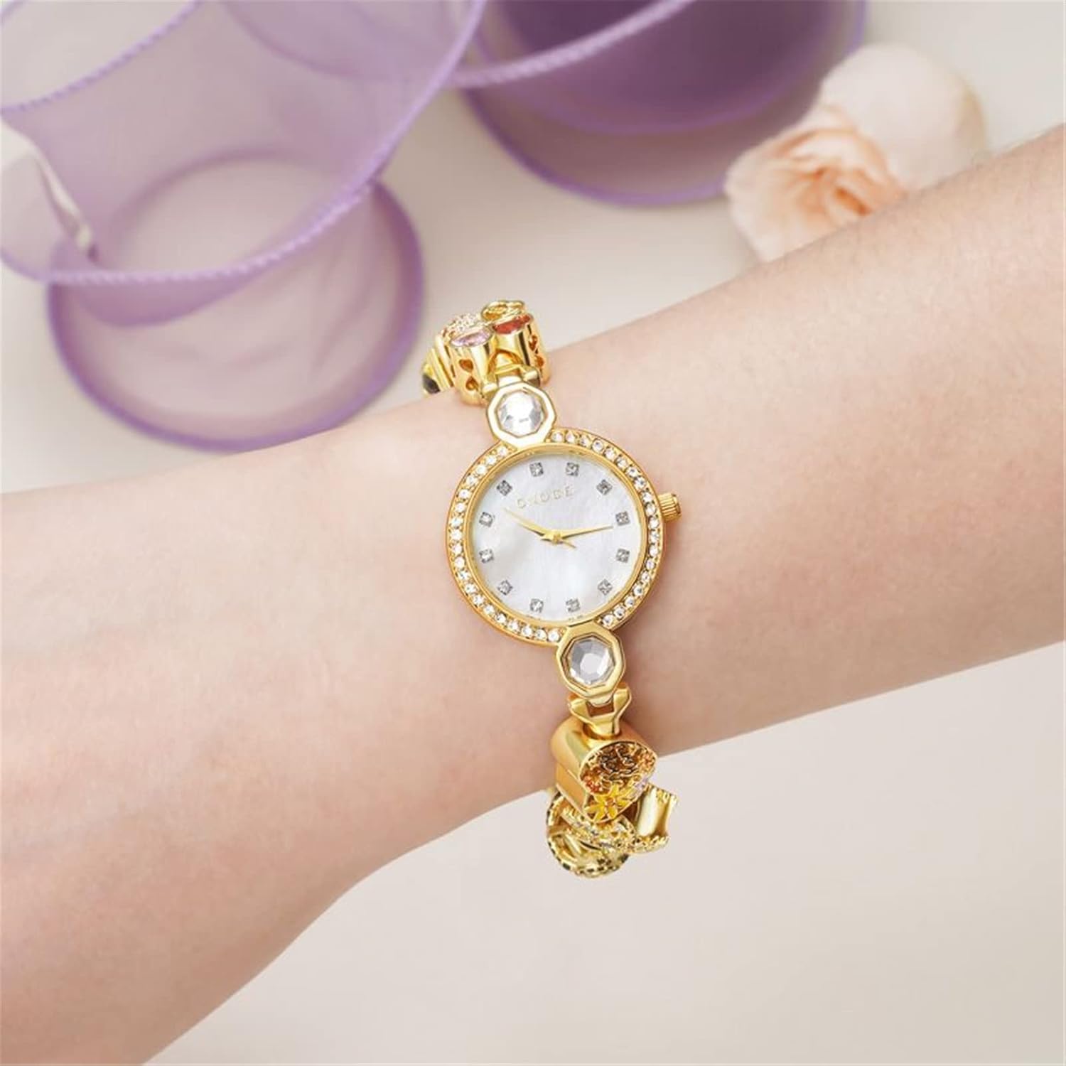 Moda Bracciale Personalizzato Orologi Donna Analogico Orologio Da Polso Al Quarzo Placcato Oro 18K per Le Signore Orologio Da Polso Impermeabile Gioielli Regalo per la Moglie Moda Bracciale Personalizzato Orologi Donna Analogico Orologio Da Polso Al Quarzo Placcato Oro 18K per Le Signore Orologio Da Polso Impermeabile Gioielli Regalo per la Moglie