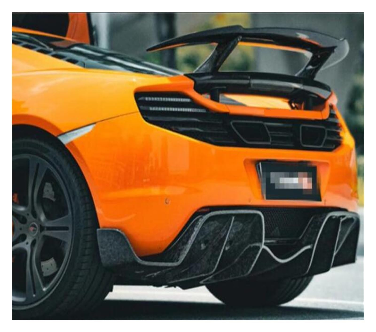 マクラーレンＭＰ4 リヤウィングパーツ マクラーレンMP4 リヤウィングパーツ エアロパーツ 炭素繊維新しい