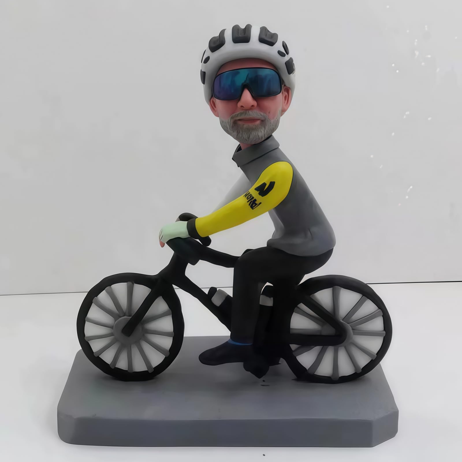 Figura Personalizada por Foto, Estatua 100% Hecha a Mano de Arcilla Polimérica, Muñeco Retrato a Medida, Regalo Original para Tarta de Boda, Cumpleaños, Mascotas y Compañeros (8-20 cm)